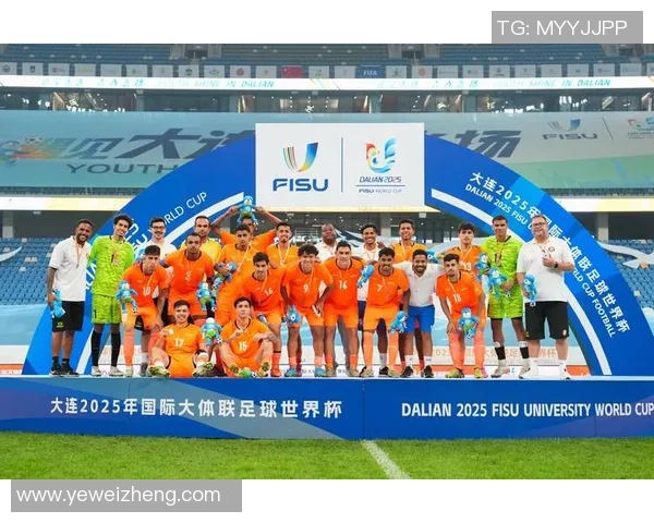 大连足球魅力四射外国明星球员助力城市体育发展与文化交流